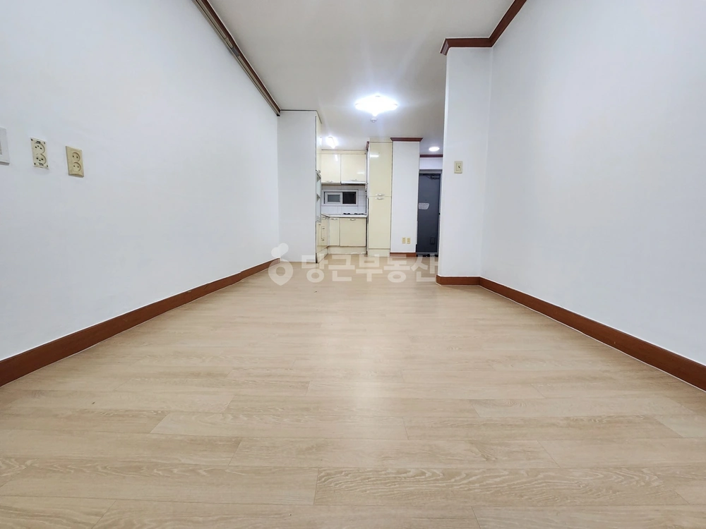 대전광역시 서구 가수원동 아파트 사진 1