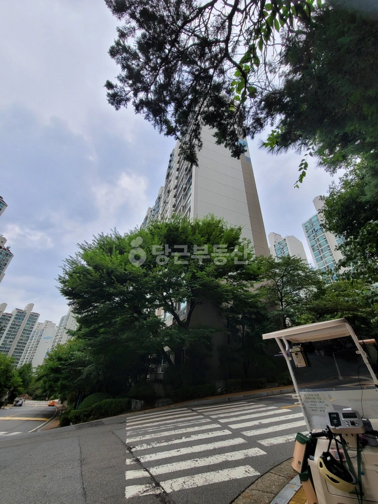 서울특별시 관악구 봉천동 아파트 사진 1