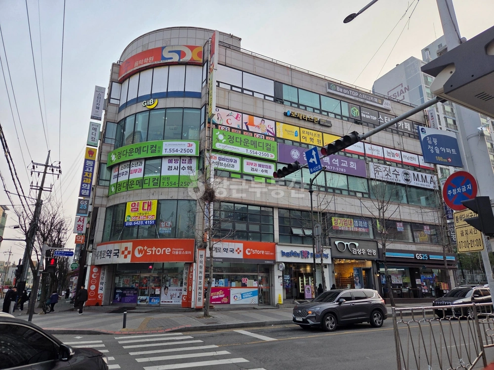 충청남도 천안시 서북구 쌍용동 상가 사진 1