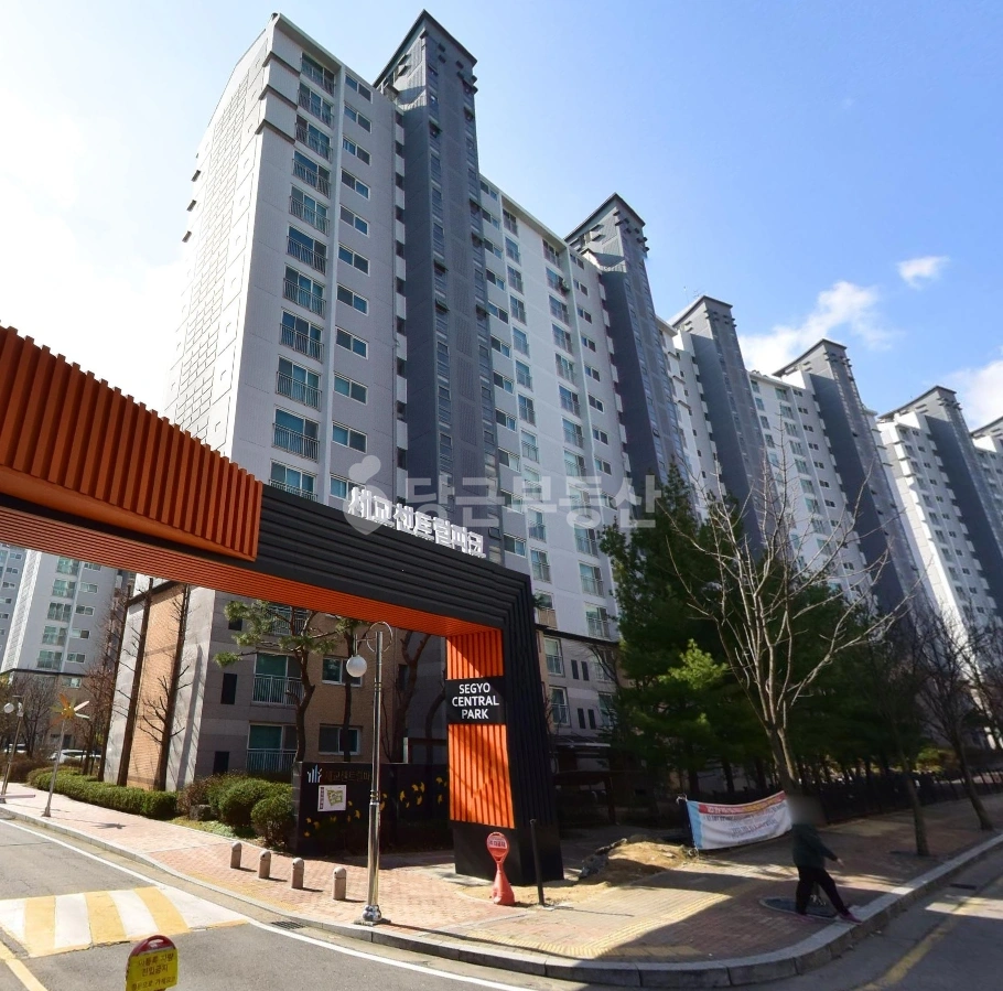 경기도 오산시 금암동 아파트 사진 1