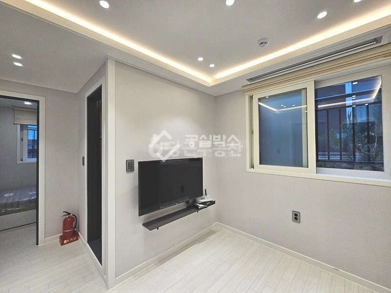 대전광역시 서구 갈마동 원룸 사진 1