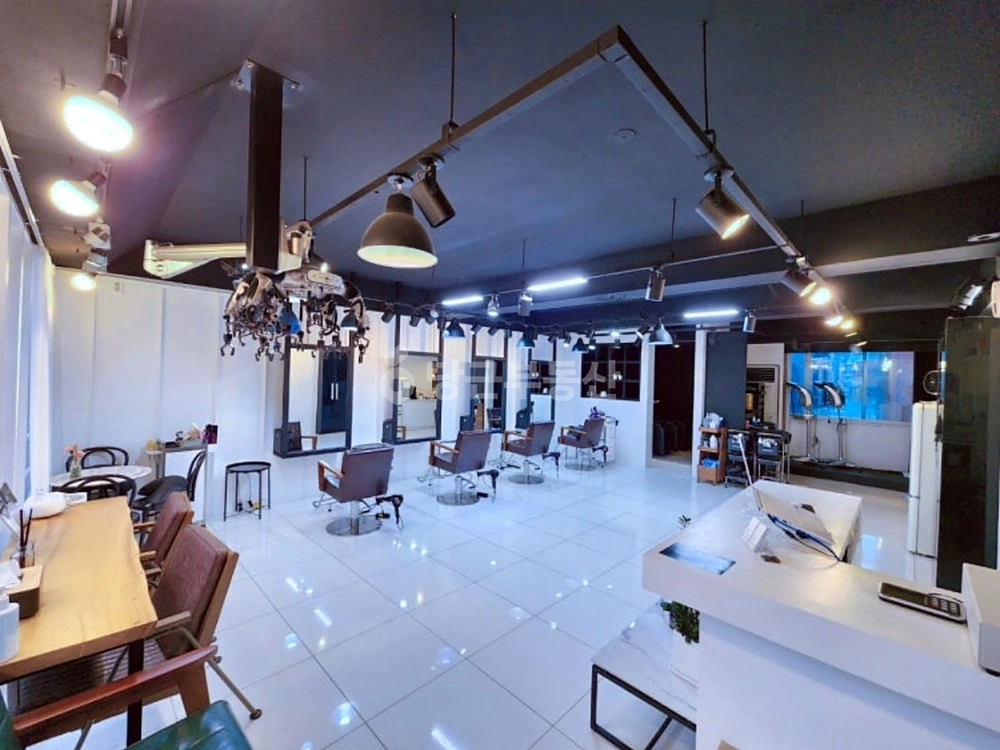 서울특별시 강남구 역삼동 상가 사진 1