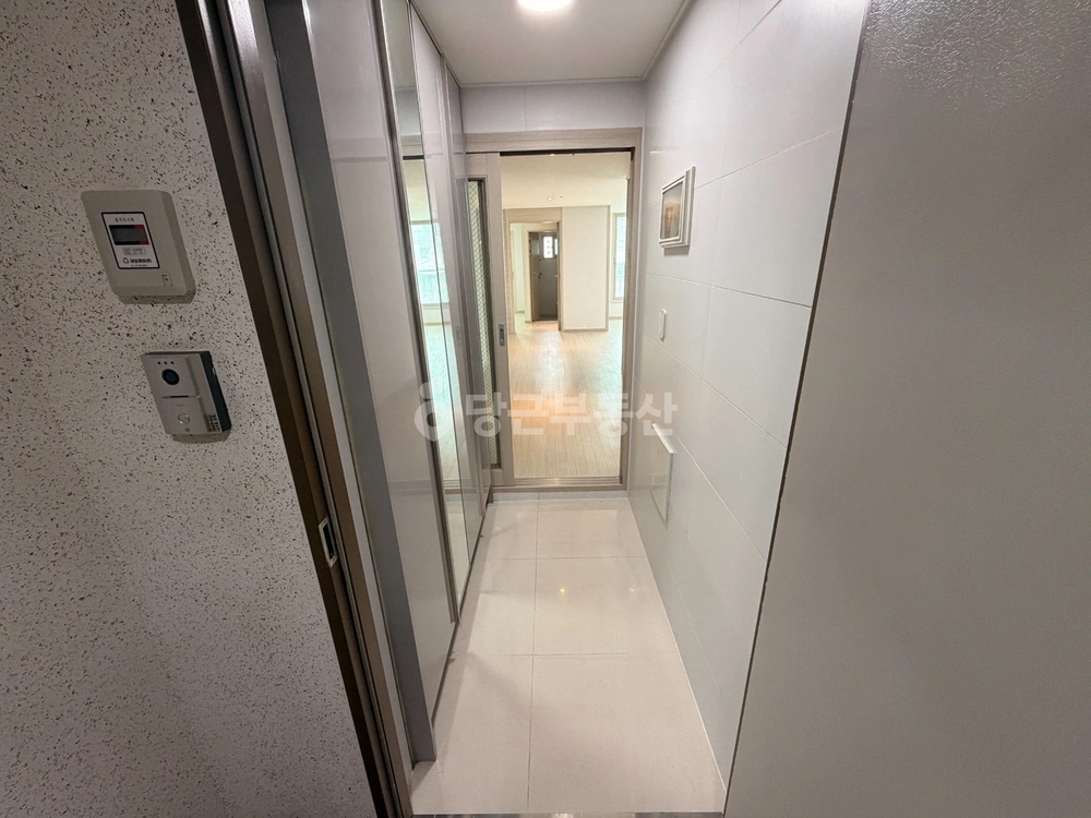 부산광역시 사하구 하단동 아파트 사진 1