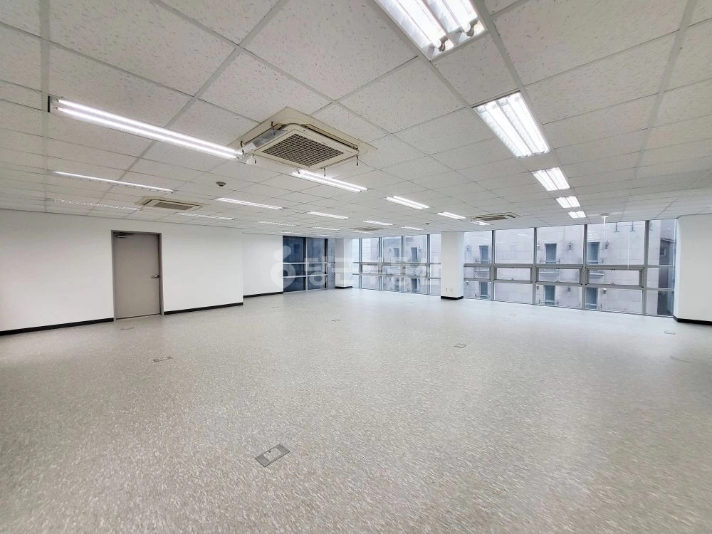 서울특별시 강남구 역삼동 사무실 사진 1