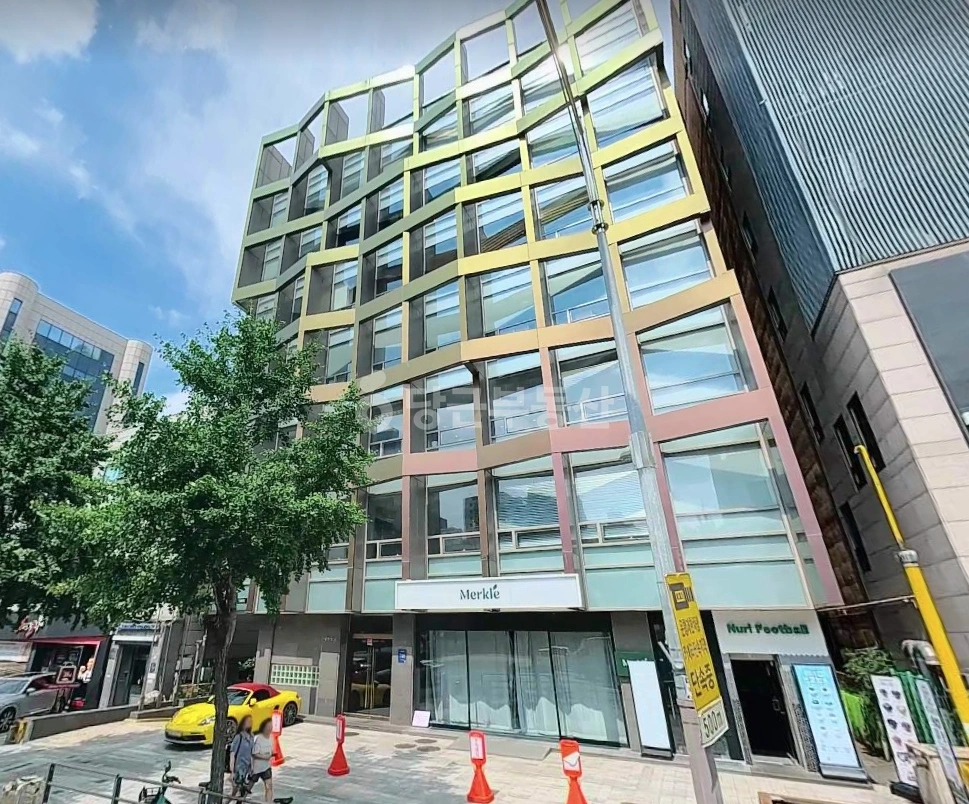 서울특별시 강남구 논현동 사무실 사진 1