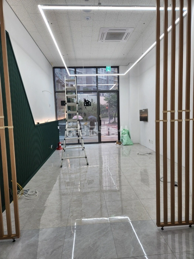 경상남도 진주시 충무공동 상가 사진 1