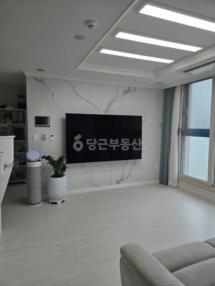 인천광역시 연수구 송도동 아파트 사진 1