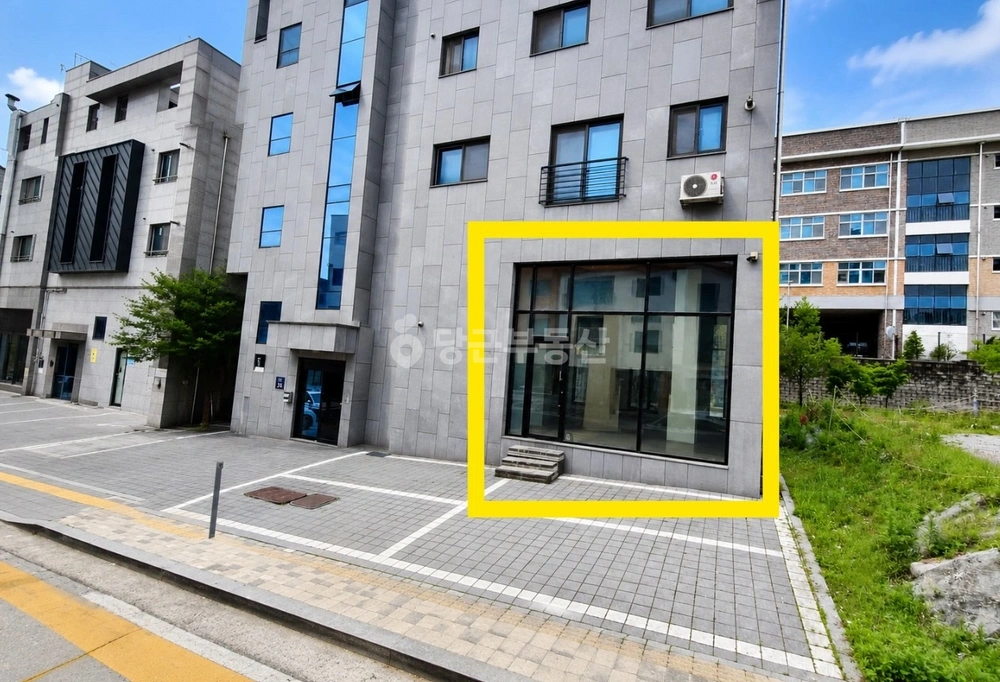 충청남도 천안시 서북구 불당동 상가 사진 1
