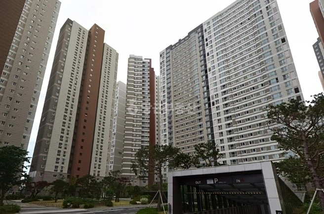 부산광역시 부산진구 전포동 아파트 사진 1