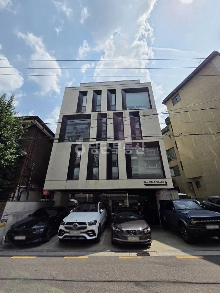 서울특별시 강남구 신사동 사무실 사진 1