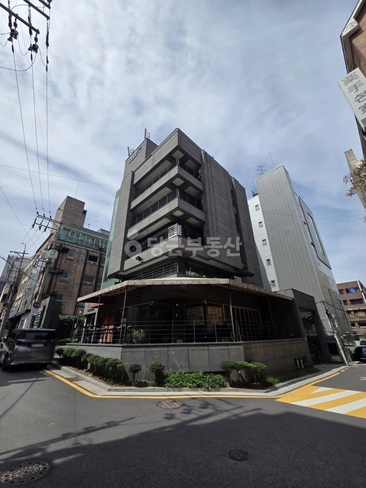 서울특별시 강남구 신사동 사무실 사진 1