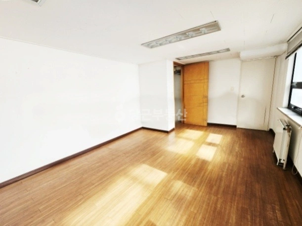 서울특별시 강남구 역삼동 사무실 사진 1