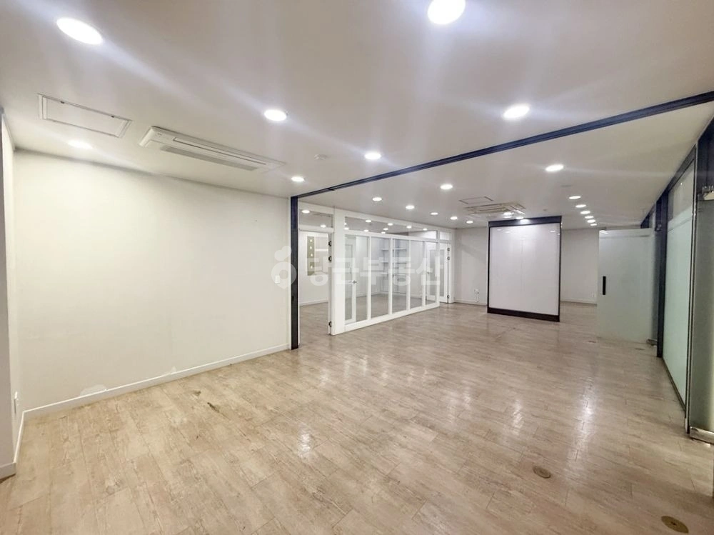 서울특별시 서초구 양재동 사무실 사진 1
