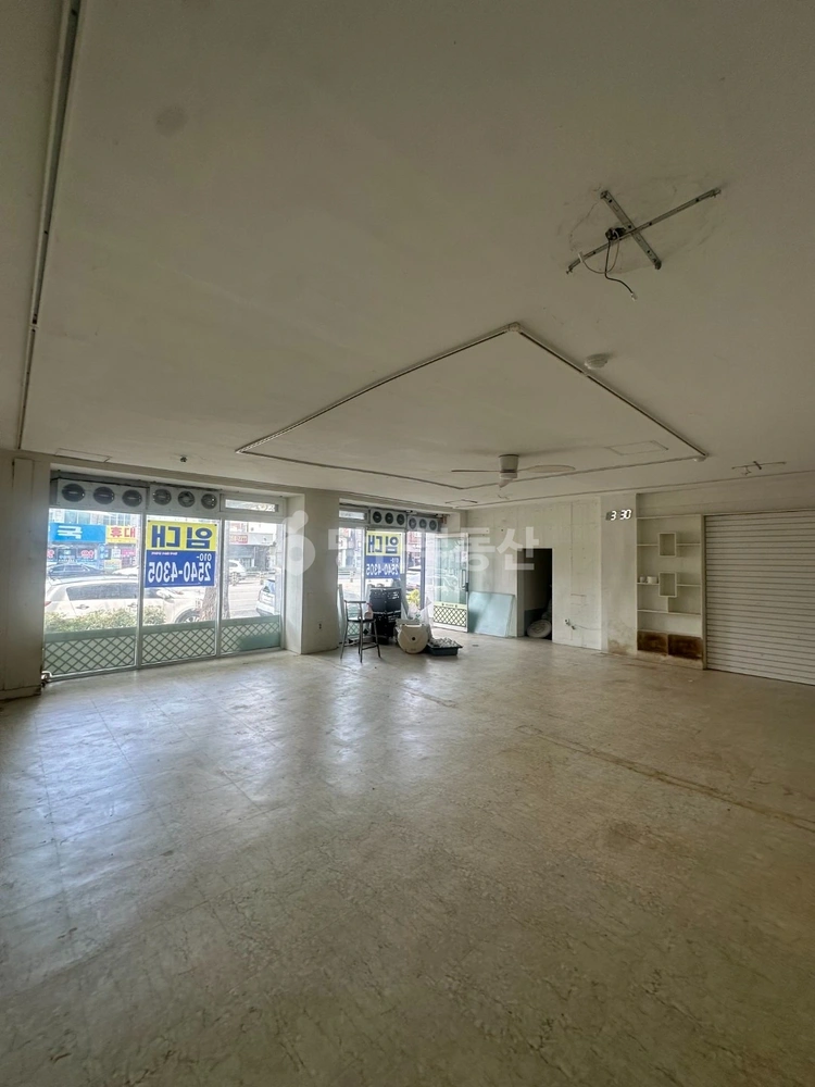 대구광역시 서구 비산동 상가 사진 1