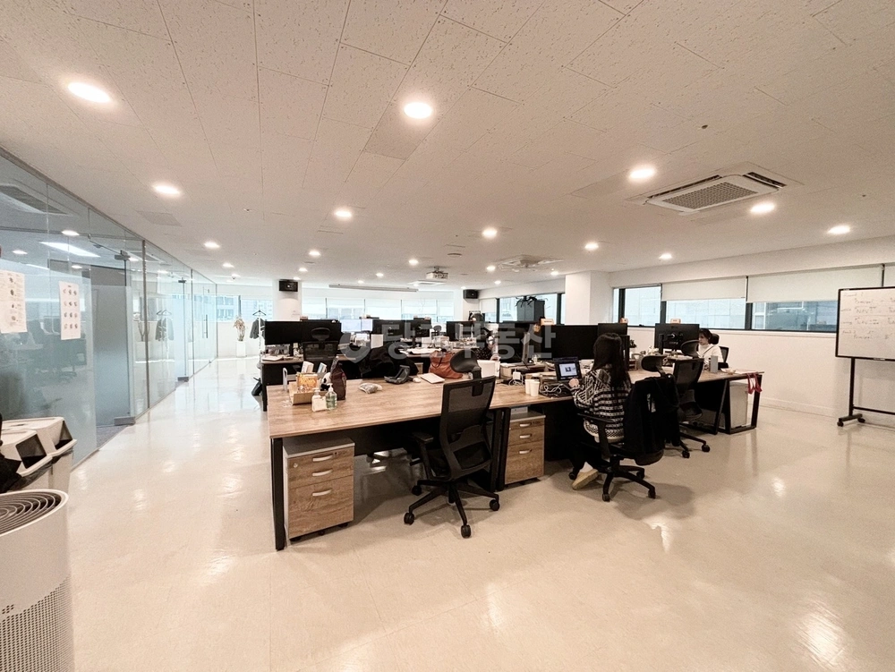 서울특별시 강남구 역삼동 사무실 사진 1