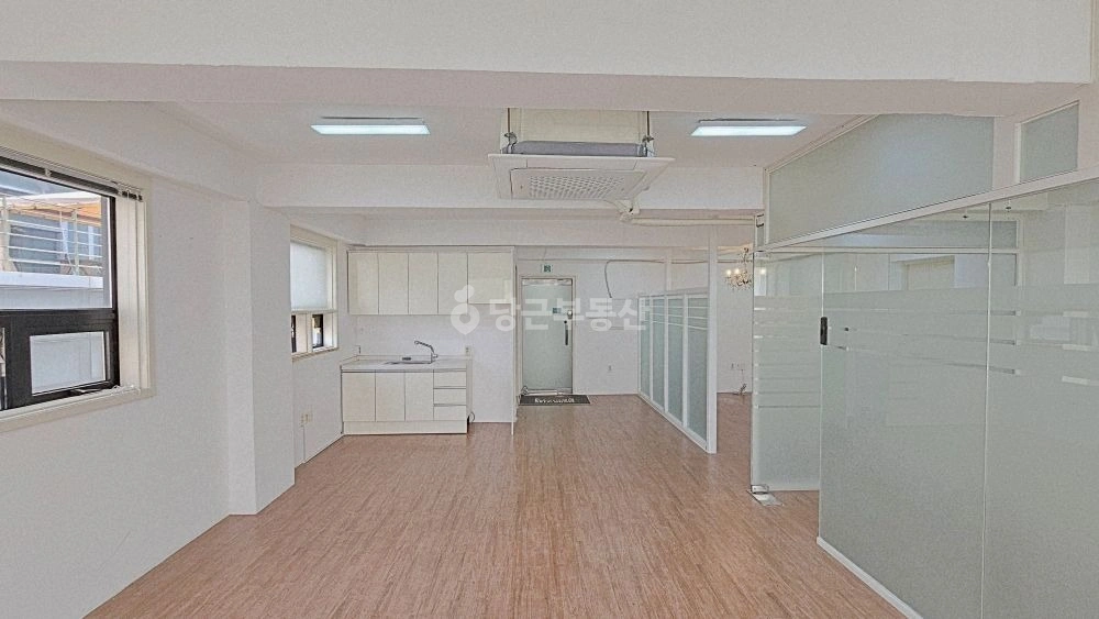 서울특별시 강남구 신사동 사무실 사진 1