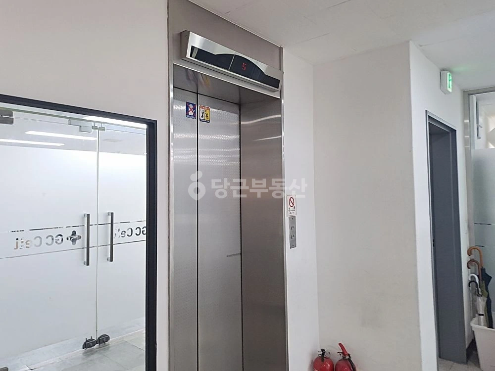 서울특별시 강남구 역삼동 사무실 사진 1