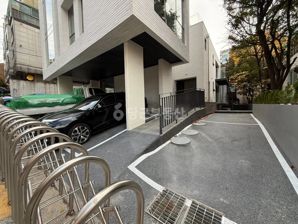 서울특별시 강남구 역삼동 사무실 사진 1