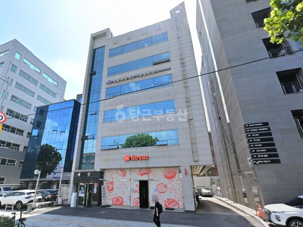 서울특별시 관악구 봉천동 상가 사진 1
