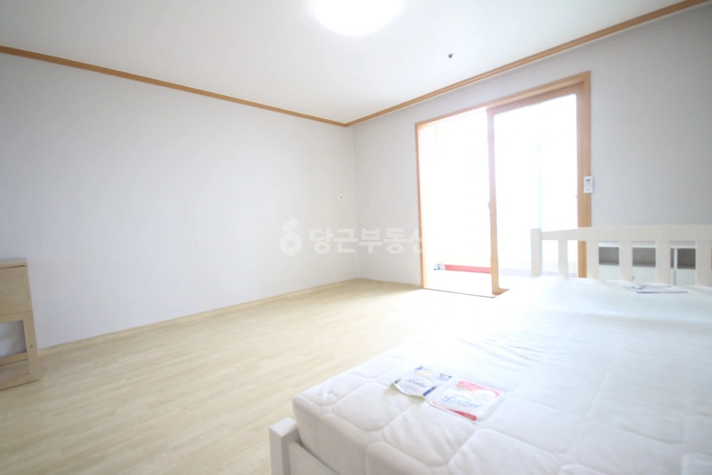 대전광역시 유성구 봉명동 아파트 사진 1