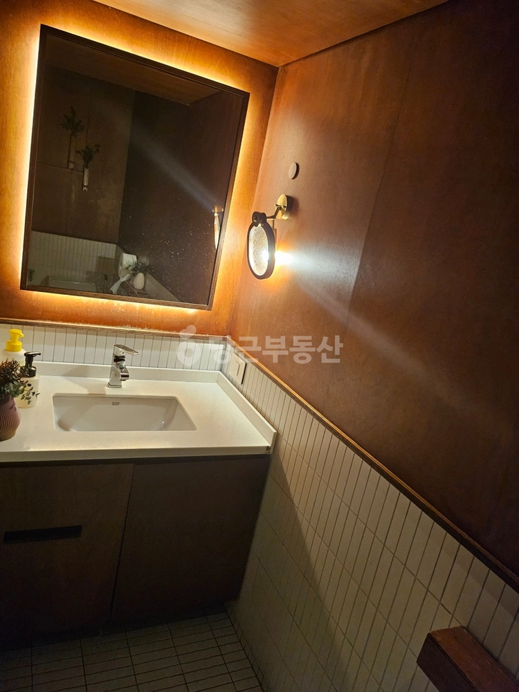 충청남도 공주시 신관동 상가 사진 1