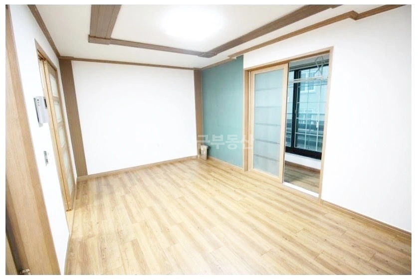 울산광역시 남구 삼산동 원룸 사진 1