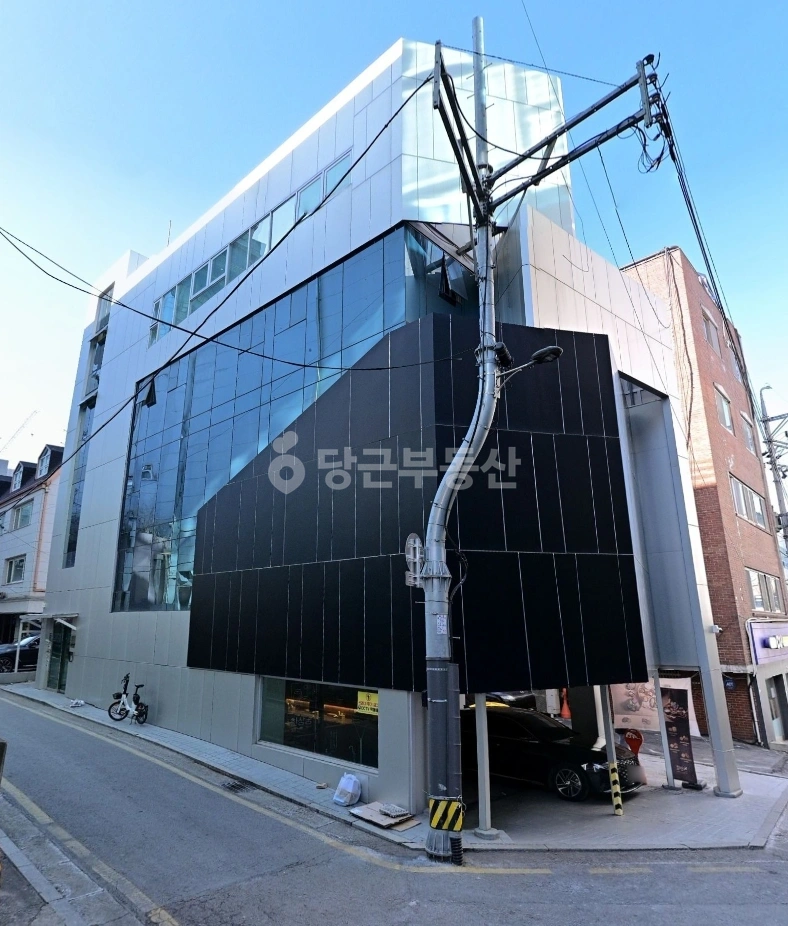 서울특별시 강남구 신사동 건물 사진 1