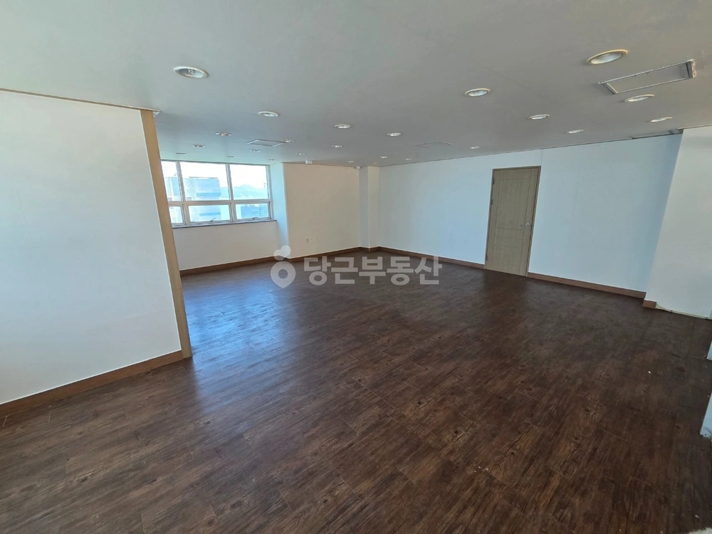 부산광역시 서구 암남동 상가 사진 1