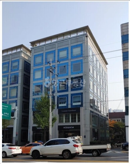 서울특별시 강남구 역삼동 건물 사진 1
