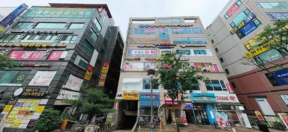 경기도 화성시 효행구 봉담읍 상가 사진 1