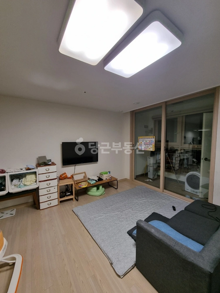 부산광역시 남구 대연동 아파트 사진 1