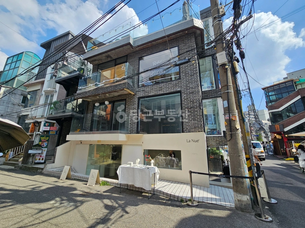 서울특별시 마포구 연남동 상가 사진 1