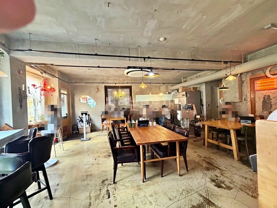 서울특별시 마포구 서교동 상가 사진 1