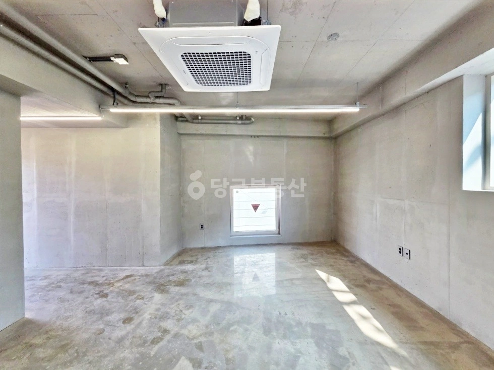 서울특별시 마포구 상암동 사무실 사진 1