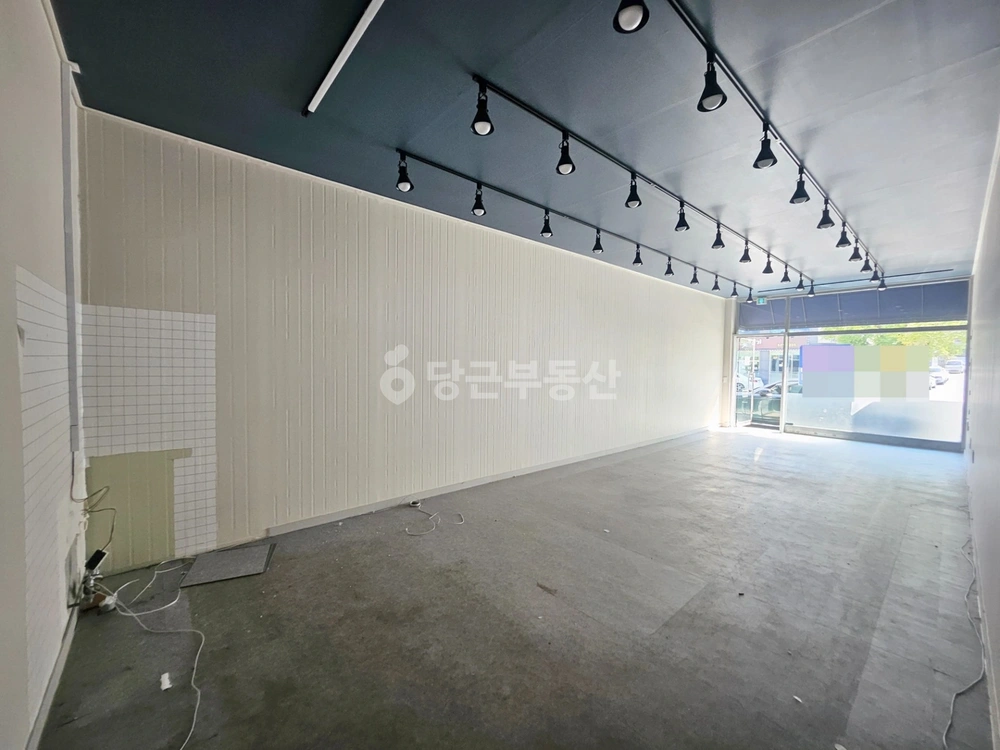 충청남도 천안시 동남구 신방동 상가 사진 1