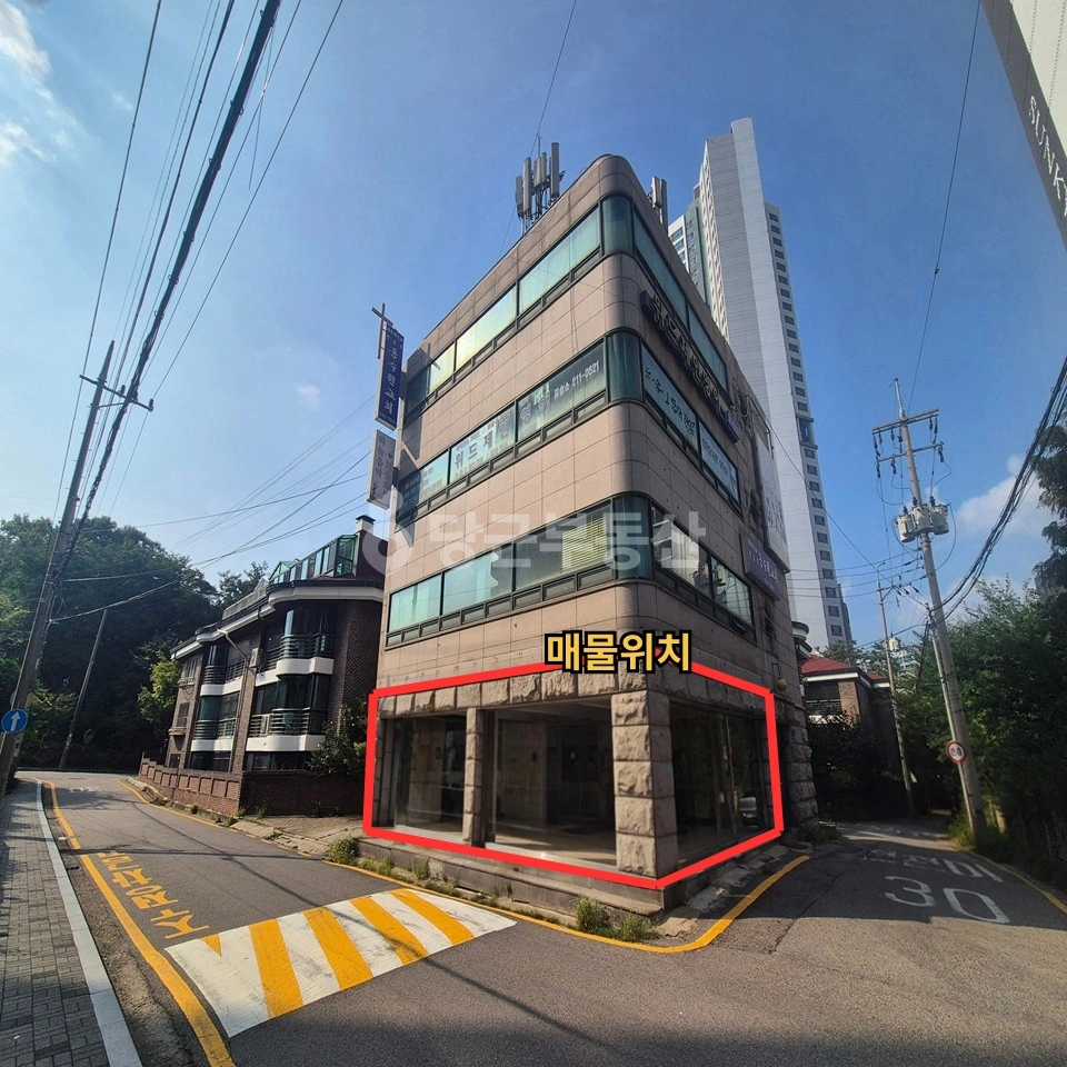 경기도 수원시 팔달구 인계동 상가 사진 1