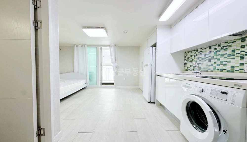 부산광역시 수영구 광안동 원룸 사진 1