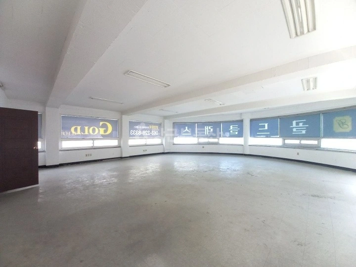 전북특별자치도 전주시 완산구 평화동2가 사무실 사진 1