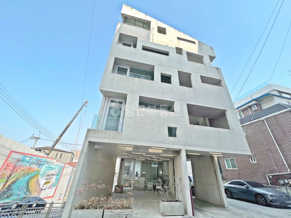 서울특별시 강남구 신사동 사무실 사진 1