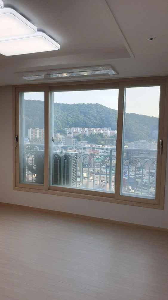 부산광역시 사하구 하단동 아파트 사진 1