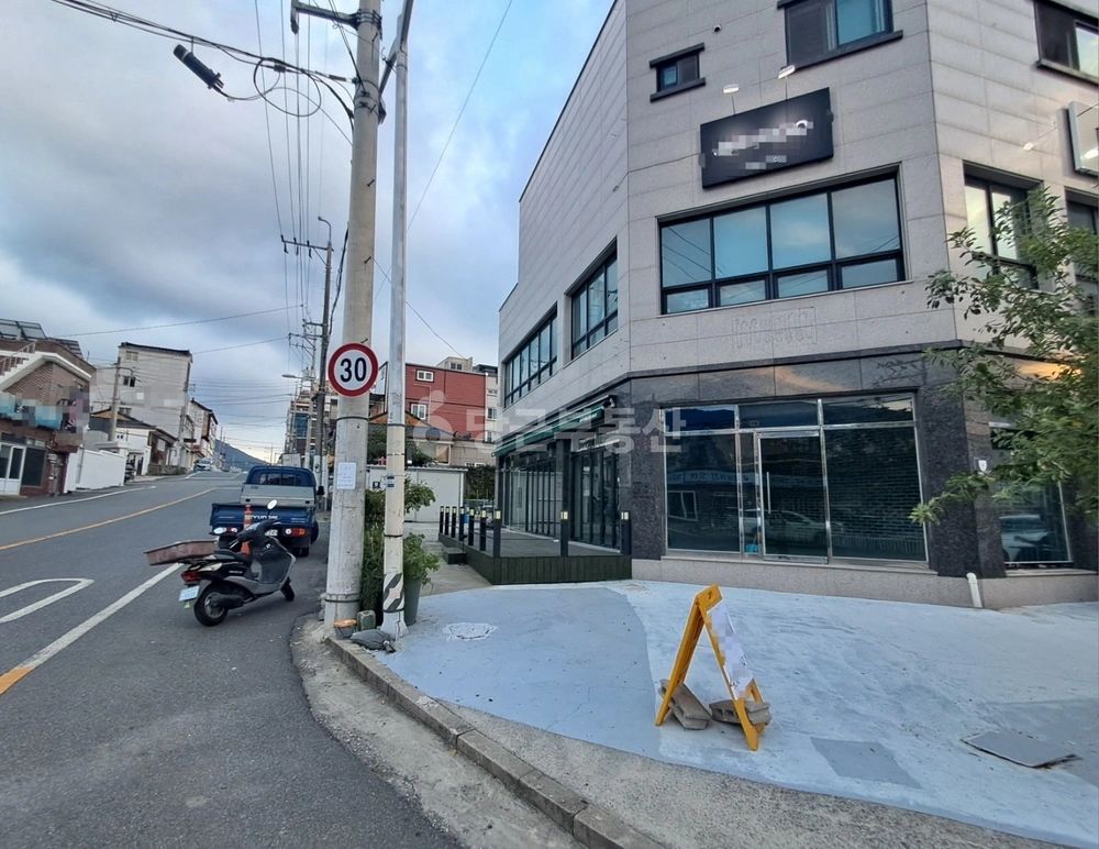 경상남도 창원시 진해구 이동 상가 사진 1