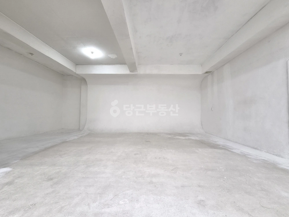 서울특별시 강남구 신사동 상가 사진 1