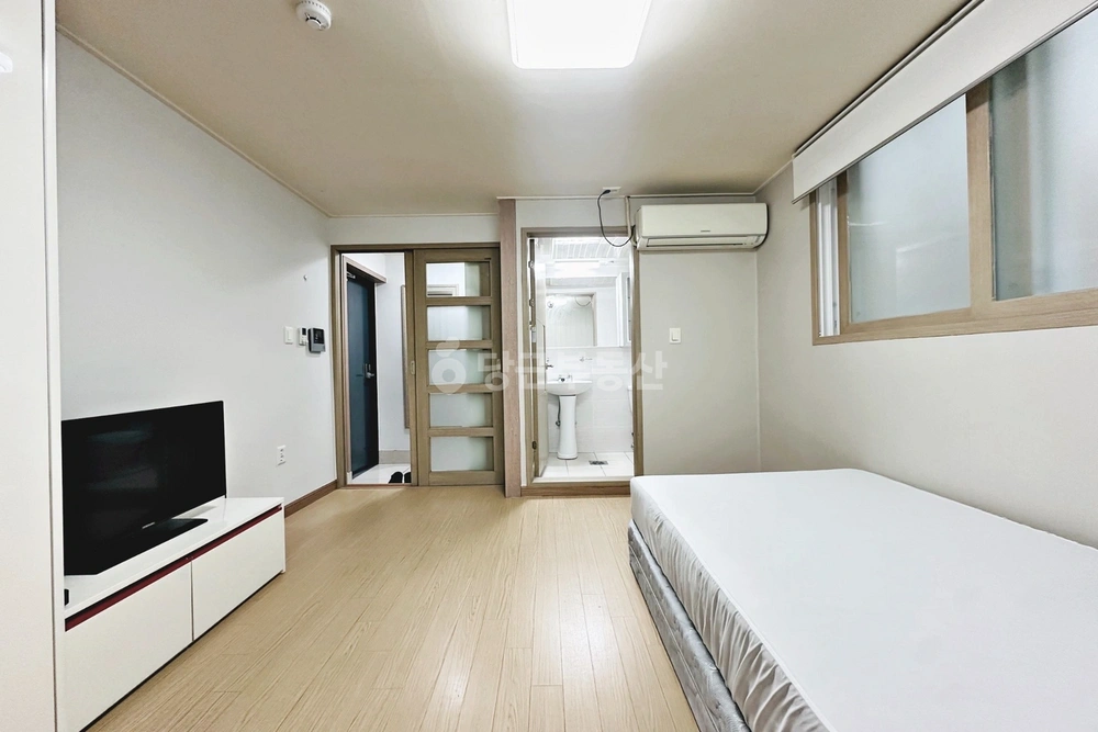 부산광역시 해운대구 재송동 원룸 사진 1