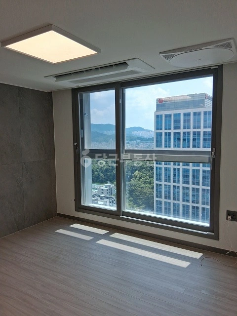 서울특별시 동작구 신대방동 아파트 사진 1
