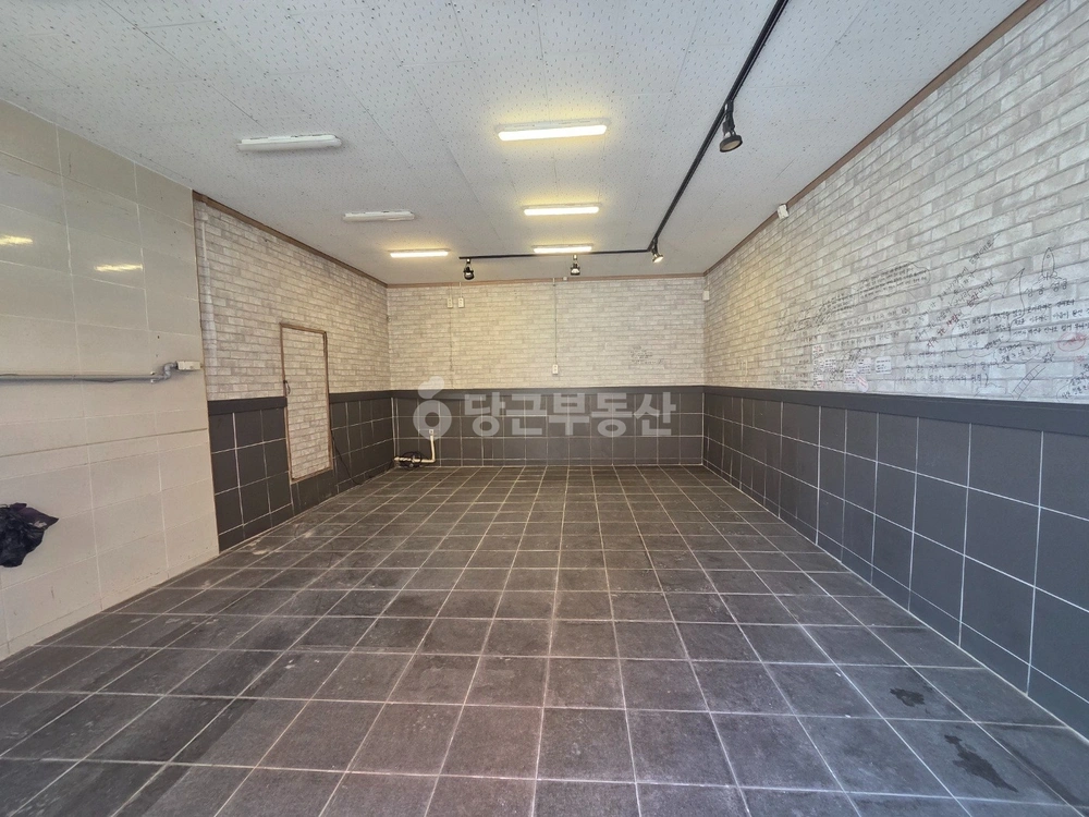 부산광역시 사상구 덕포동 상가 사진 1