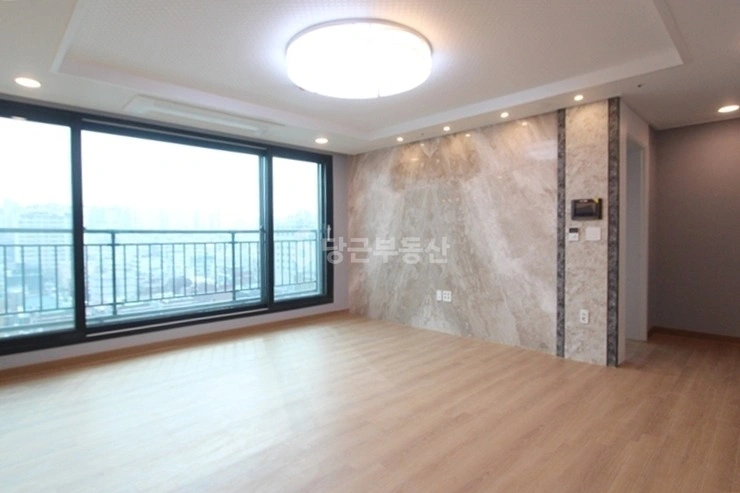 서울특별시 은평구 증산동 아파트 사진 1