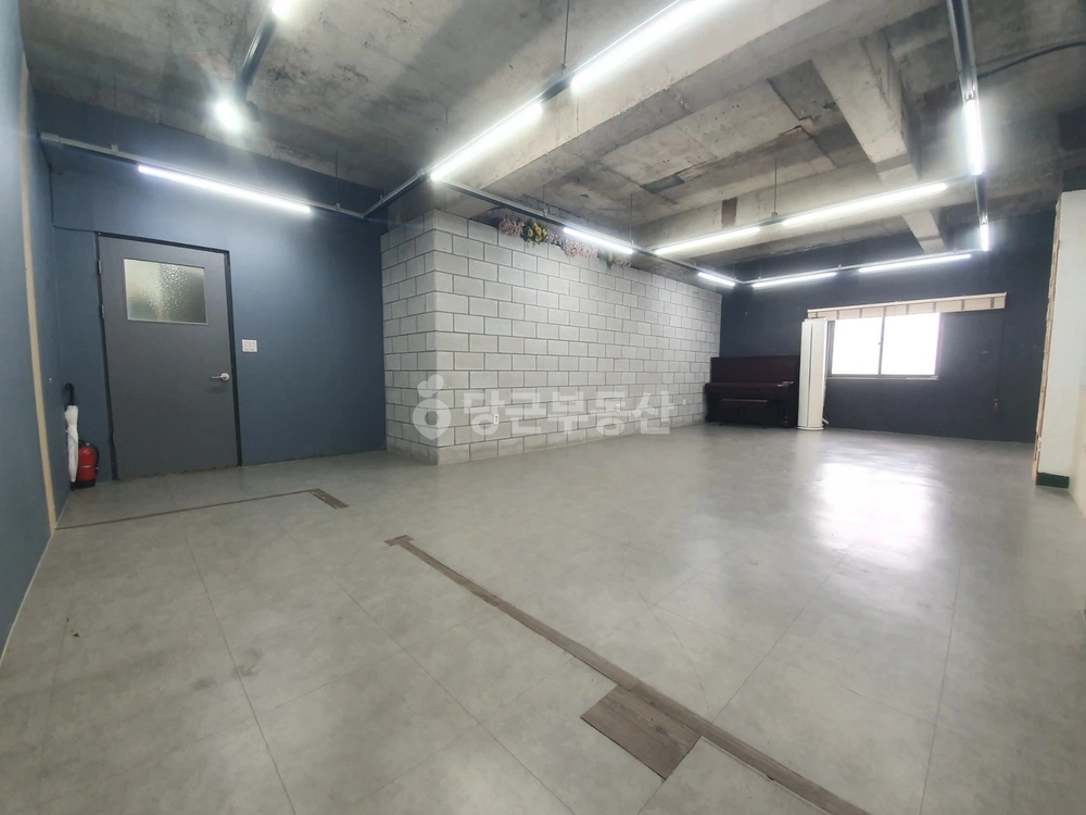 대구광역시 달서구 두류동 상가 사진 1