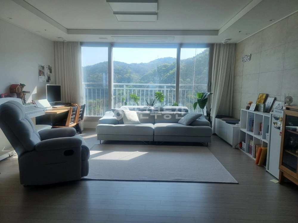 대전광역시 유성구 봉산동 아파트 사진 1