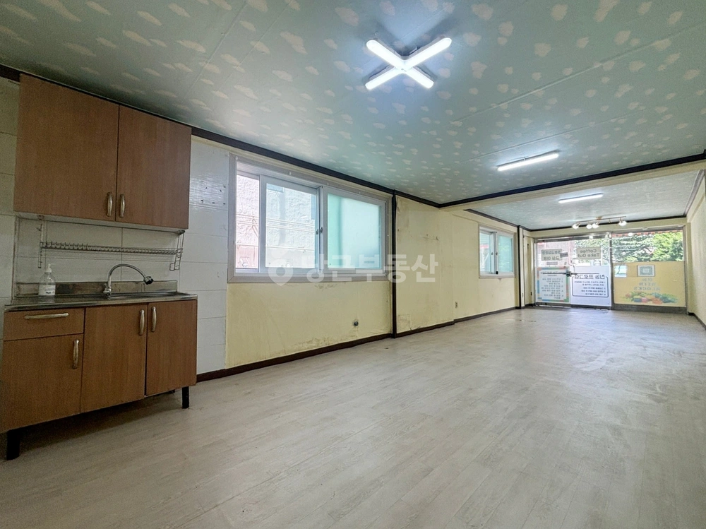 인천광역시 미추홀구 관교동 상가 사진 1