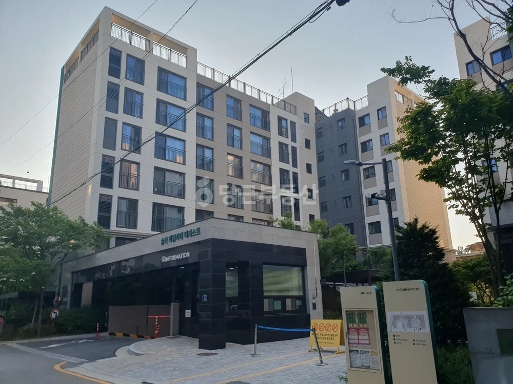 서울특별시 송파구 송파동 아파트 사진 1